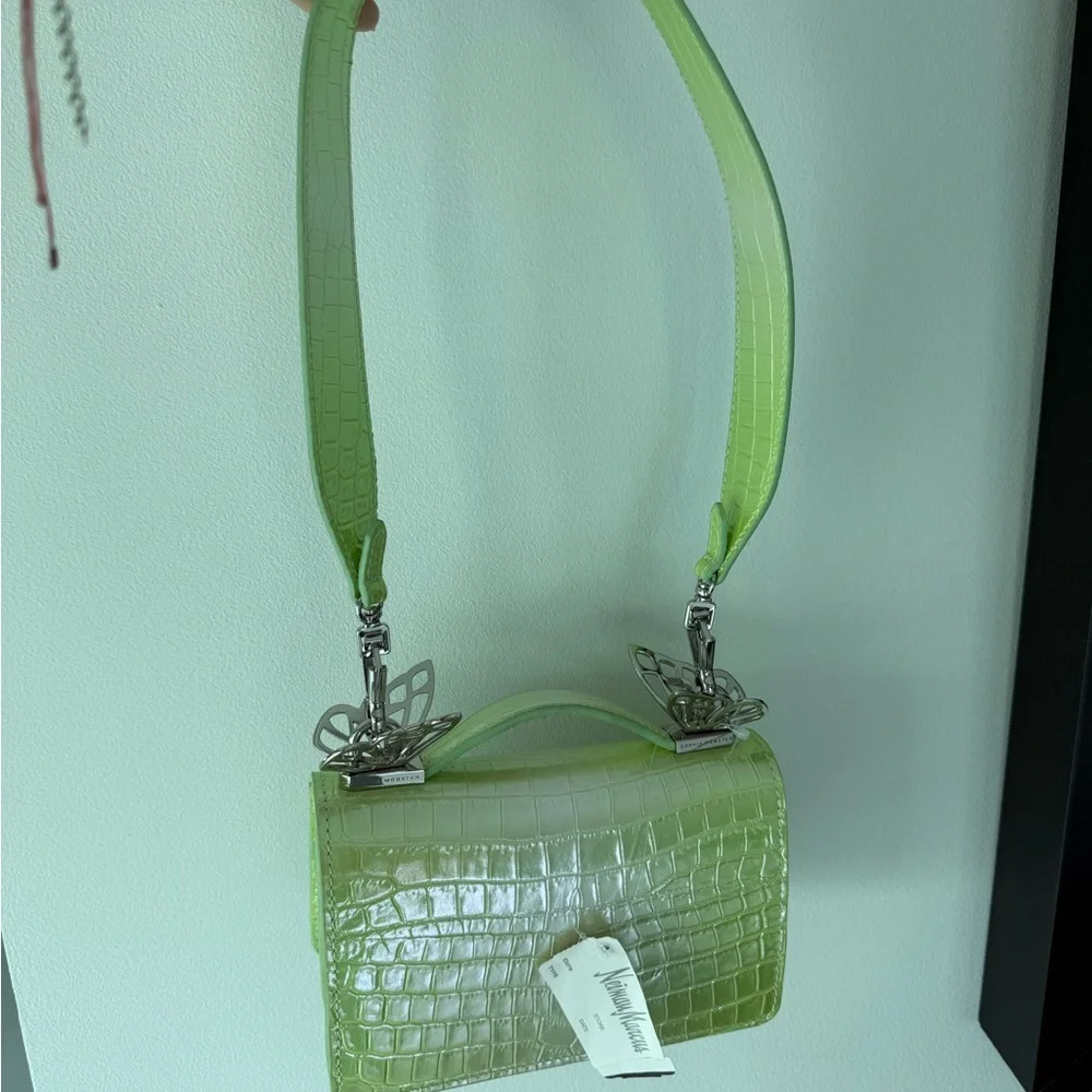 Sophia Webster Mariposa Mini Metallic
Croc-Embossed Shoulder bag - Picture 5 of 7